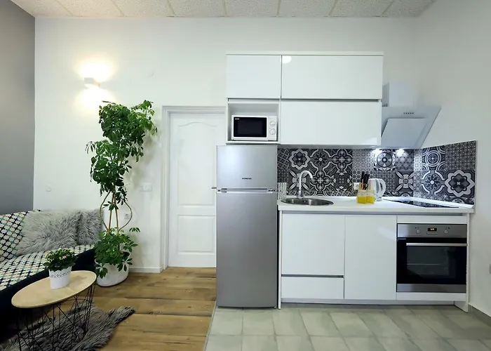 Summer Flower 아파트