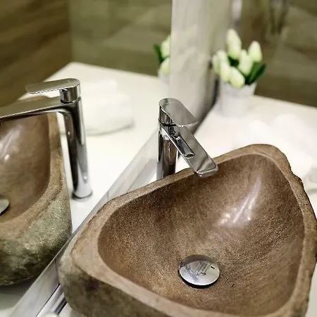 Summer Flower Appartement *